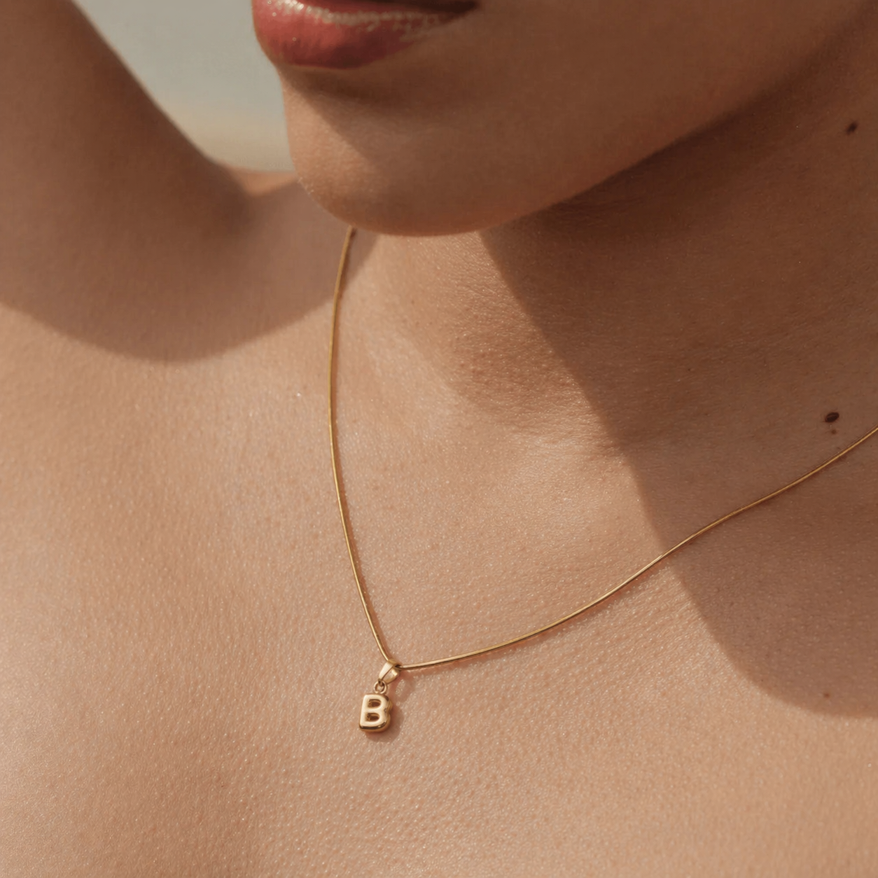 COLLAR INICIAL MINI