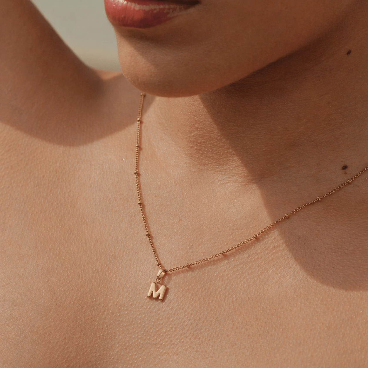 COLLAR INICIAL MINI