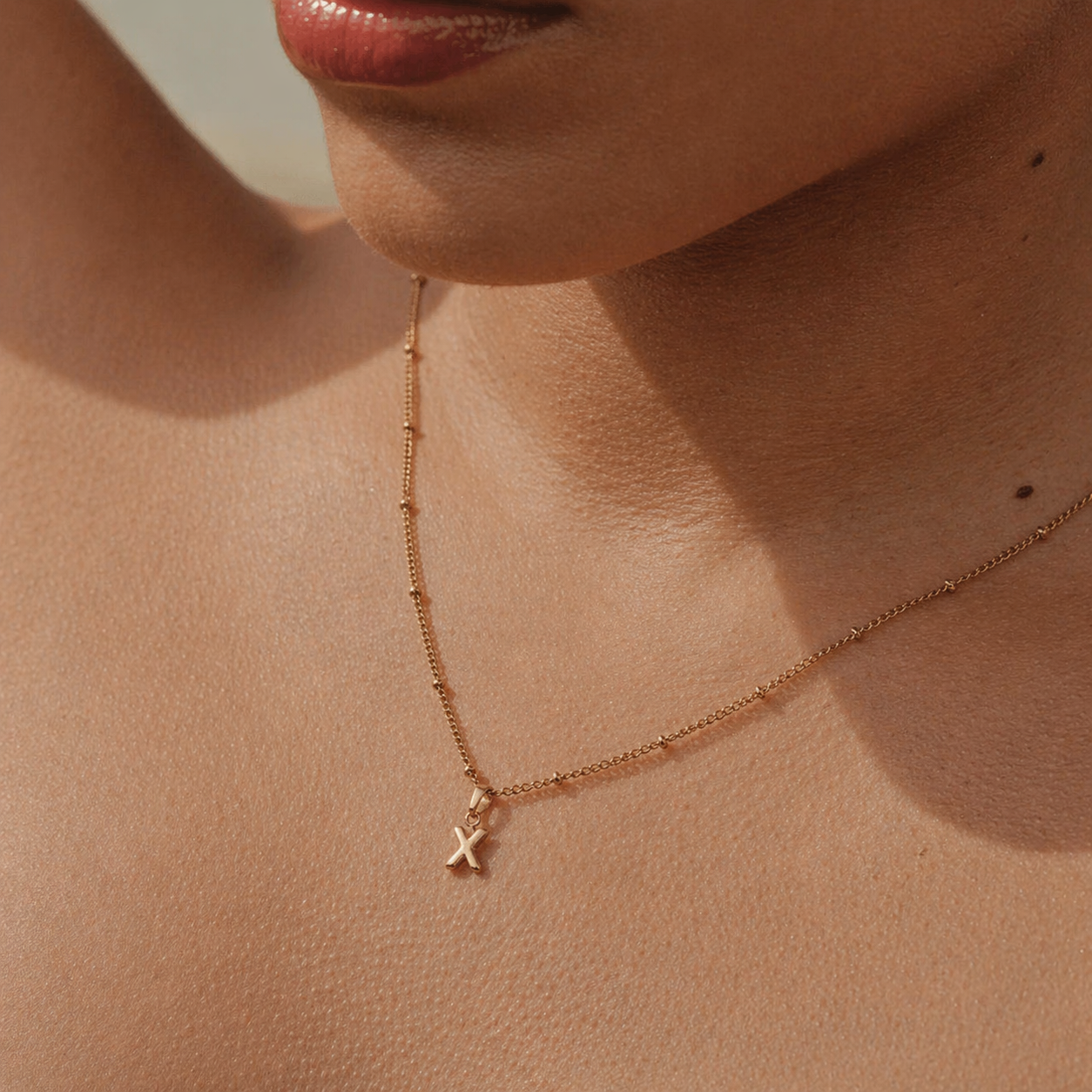 COLLAR INICIAL MINI